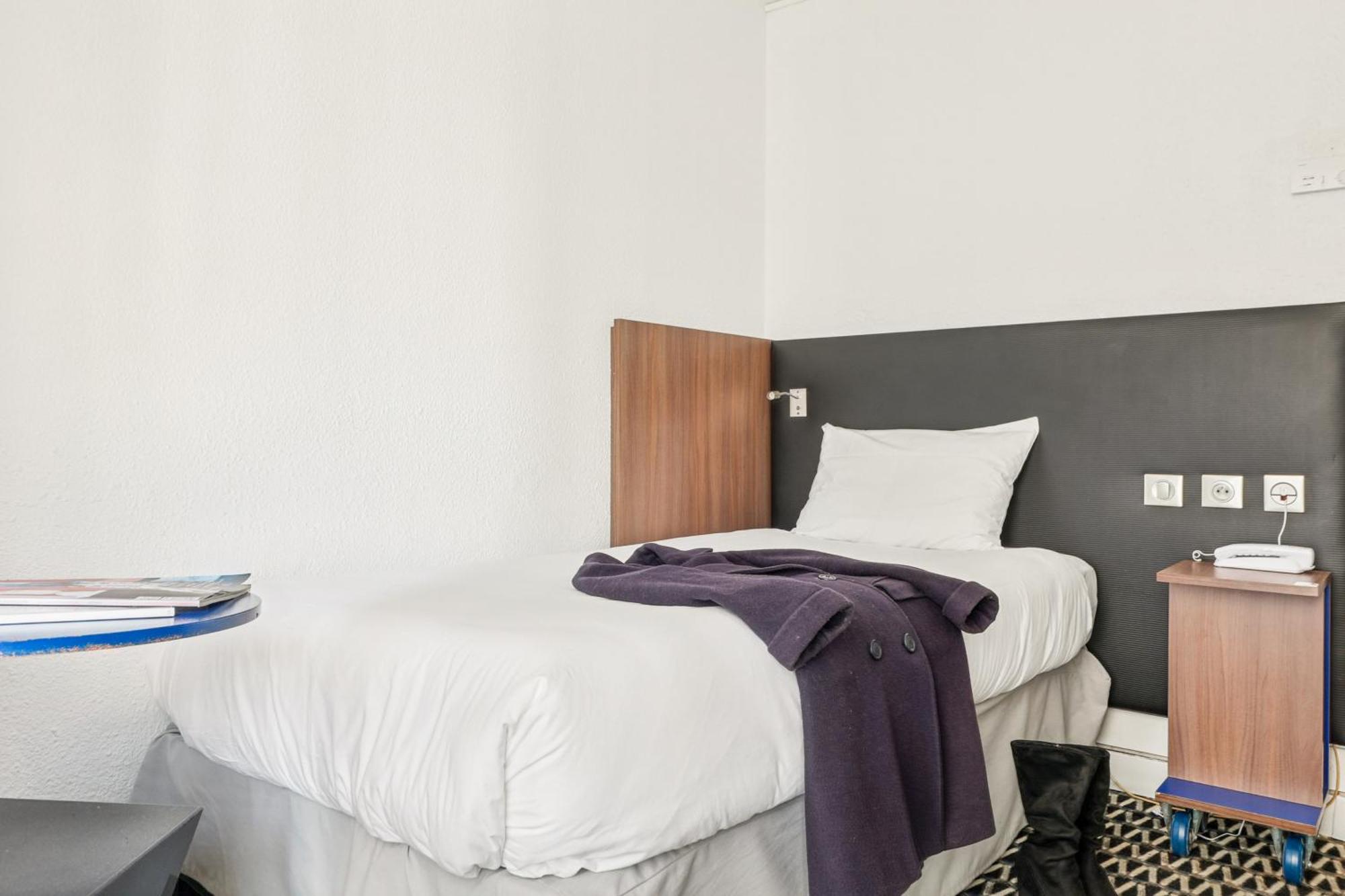 Hotel ibis Styles Paris République Exterior foto